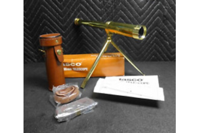 NOS Vintage Tasco Japan 25x30mm 5AG Brass Hand Telescope Spyglass with tripod