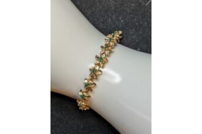 Hibiscus 14K Gold Flower and Emerald 7" Bracelet 10.51 grams