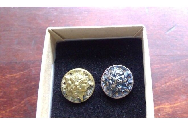 Astrea Antique Metal Brass Victorian Picture Buttons 15mm Lot of 2, 9/16th Inch