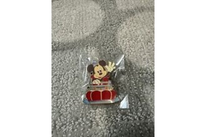 Tokyo Disneyland Pin Collection Happiness Everywhere Mickey Aquatopia US Seller