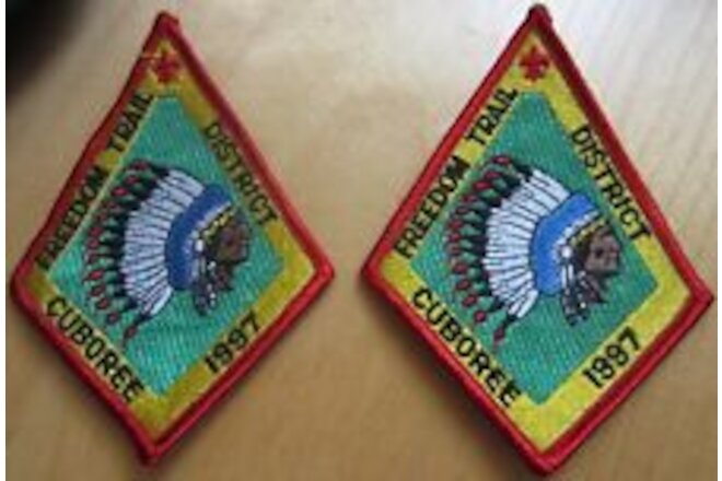 TWO VINTAGE BOY SCOUTS PATCHES / CUBOREE 1997 / FREEDOM TRAIL DISTRICT