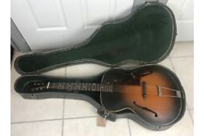 1950 Gibson L-48 sunburst arch top guitar with case