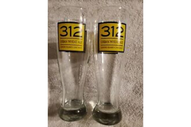 GOOSE ISLAND Brewing Co 312 Urban Wheat Ale Chicago 2 glasses
