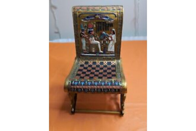 Egyptian Collection Myths & LEGENDS Queen GOLDEN THRONE CHAIR 2002.