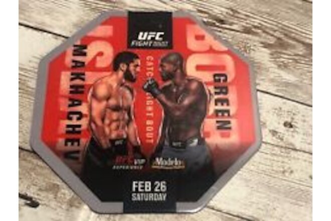 UFC Fight Night Green And Makhachev Laminate Tag Memorabilia