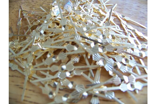 100 33 mm BRASS   CHANDELIER PARTS LAMP CRYSTAL PRISM BEAD CONNECTOR PINS BOWTIE