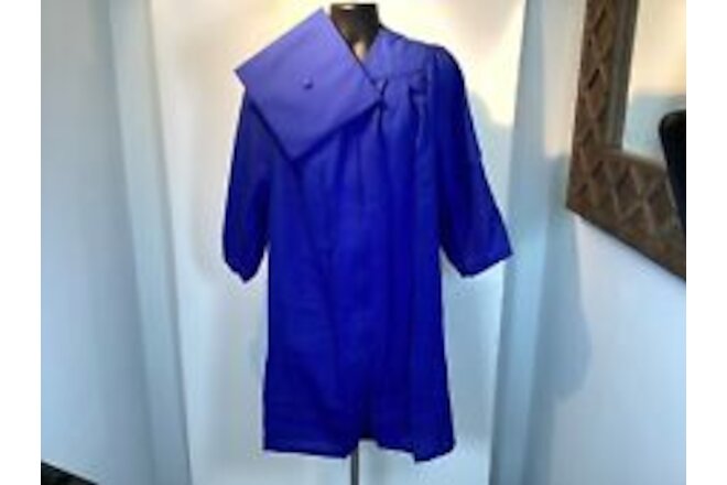 Oak Hall Cap and Gown