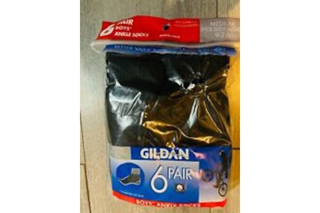 Gildan Boys' Crew Ankle Socks (6 Pack) black