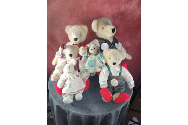 VanderBear "New Englad Country Christmas" Whole Family (6 Bears) With Hangtag