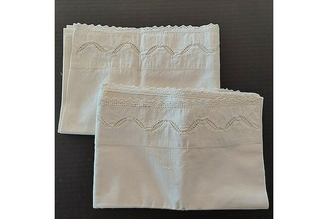 Cut Away Lace Crochet Pillowcases 2 Queen White on White 33x20" Cotton VTG