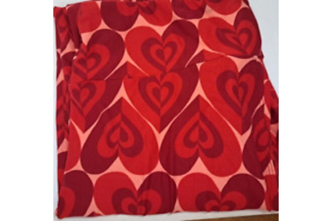 Lularoe Tall & Curvy Leggings Shades of Red Harlequin Hearts on Pink Valentine's