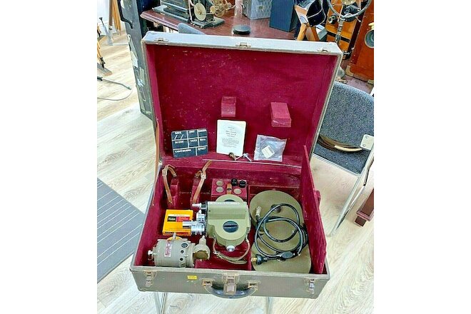 Bell & Howell Filmo 70 HR 16mm Camera Kit Motor Magazine Lenses case more Unused