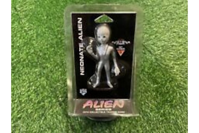 1996 Neonate Alien from Alien Series with Trading Card Shadowbox Collectible NOS