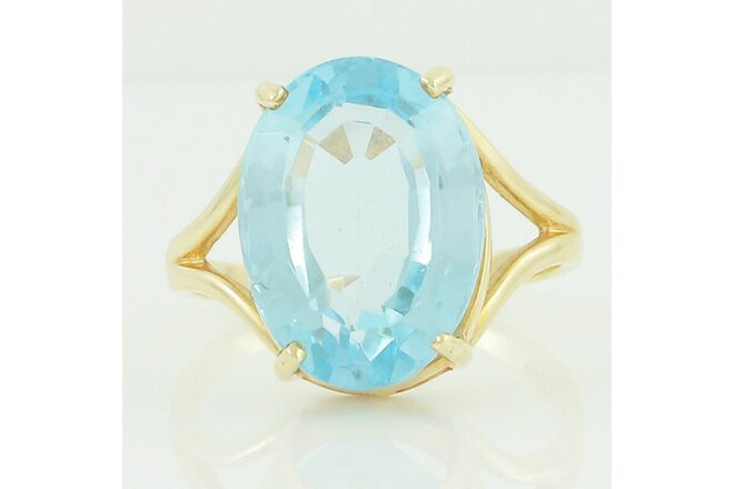 Vintage 16 CT Oval Blue Topaz 14K Yellow Gold Ladies Ring Size 8.75 6.2 grams