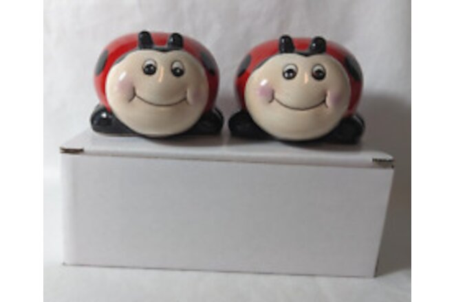 Ladybug Salt & Pepper Shakers Burton + Burton Collectible 2012 - New in Box