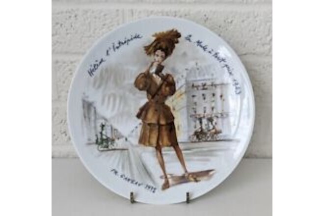 Vintage Limoges D’Arceau Les Femmes Du Siecle Helene l'intrépide Porcelain Plate