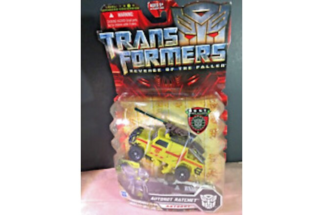 Transformers Revenge of the Fallen Deluxe Autobot Ratchet Sealed PACKAGE DENTED