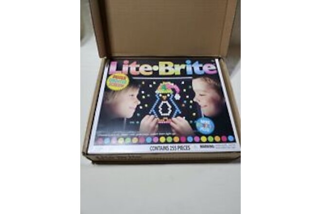 Lite-Brite Classic Retro and Vintage Toy Gift for Girls and Boys 255 Pieces NEW