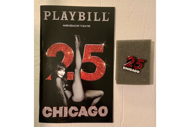 CHICAGO Broadway 25th Anniversary 2021 Mint Condition PLAYBILL * PLUS * PIN