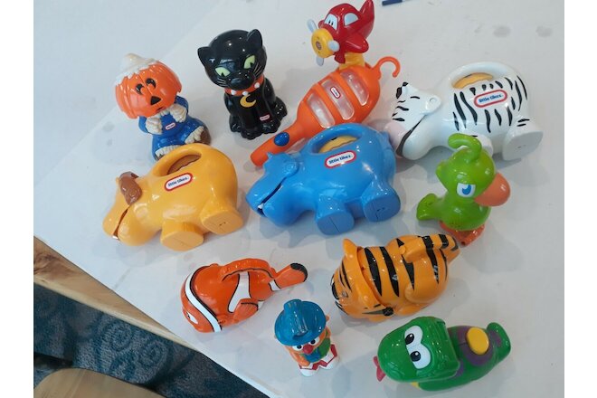 VINTAGE FLASHLIGHTS LITTLE TIKES, FISHER PRICE...  LOT OF 12 CHARACTERS  2005?