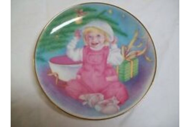 Vintage Tupperware Collector Plate & Hanger Chrissy's Favorite Toy 1993 Edition