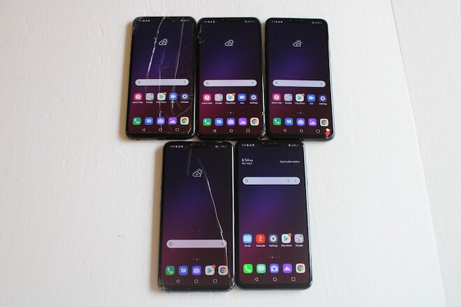Lot of 5  Used LG V40 ThiniQ Phones 64GB Mixed Carrier for parts