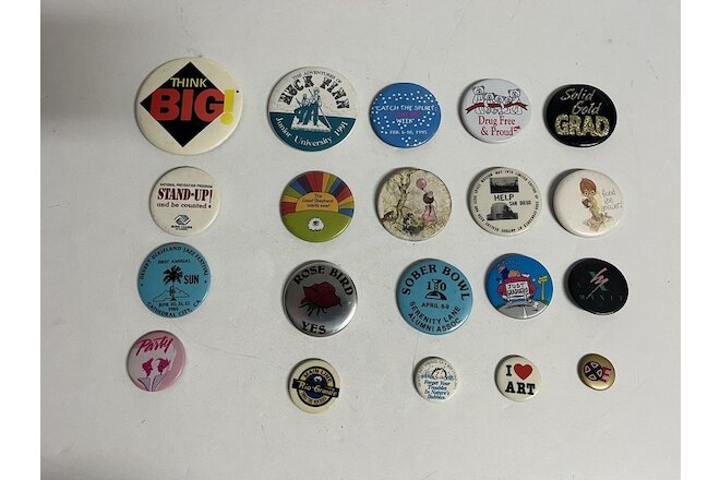 Lot of 20 Miscellaneous Vintage Pinback Buttons, Politics, Tourist, Family