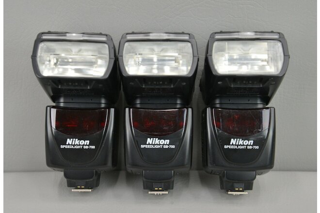 Lot of 3 Nikon Speedlight SB-700 External Flash