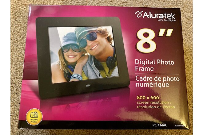 New Aluratek 8" digital photo Frame 800x600 screen resolution