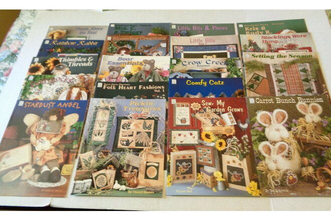(19) Assorted Sewing Projects w/Patterns Books from Darrow Production (DPC)