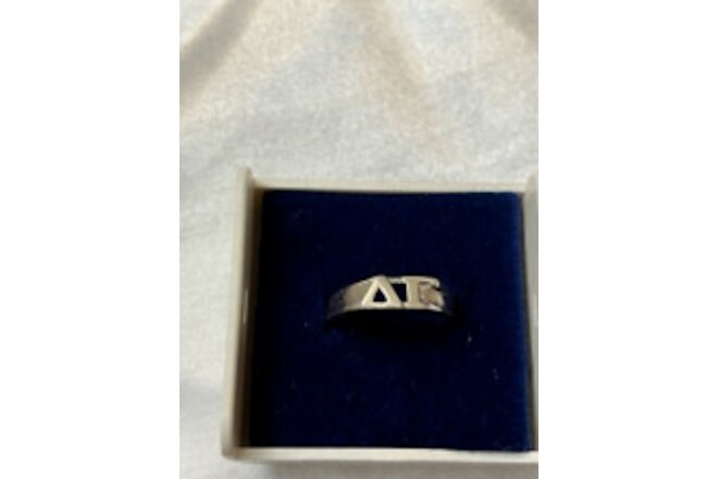Delta Gamma Sterling Silver BLOCK Ring size 7 LICENSED RETIRED