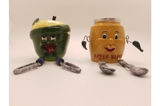 WMG Anthropomorphic 2006 Fruit Shelf Sitters Applesauce and Green Apple