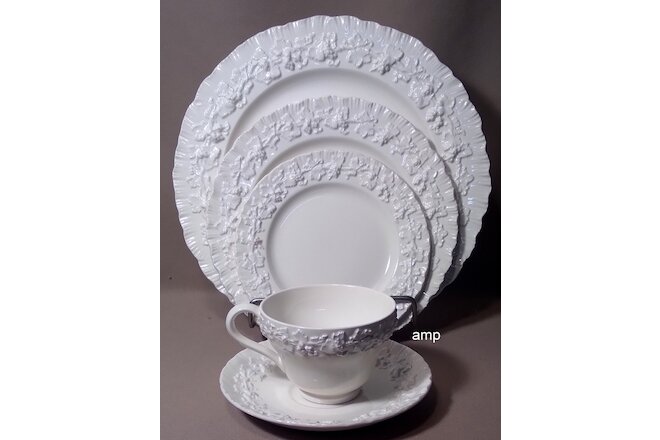 Wedgwood Queensware Cream Color on Cream Shell Place Setting EXCELLENT!