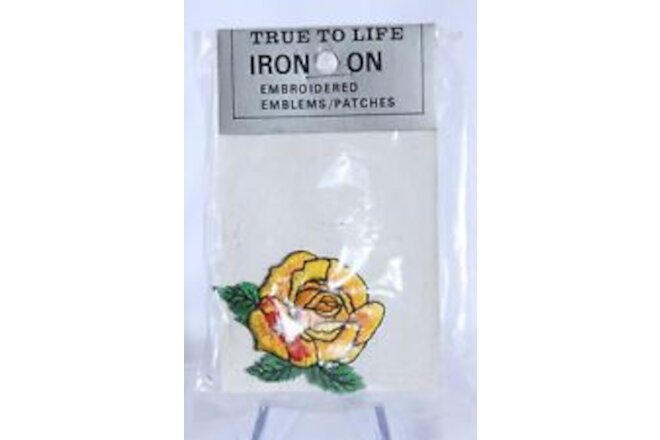 NIP Texas Rose Flower Souvenir Embroidered Iron-on Patch Badge Emblem