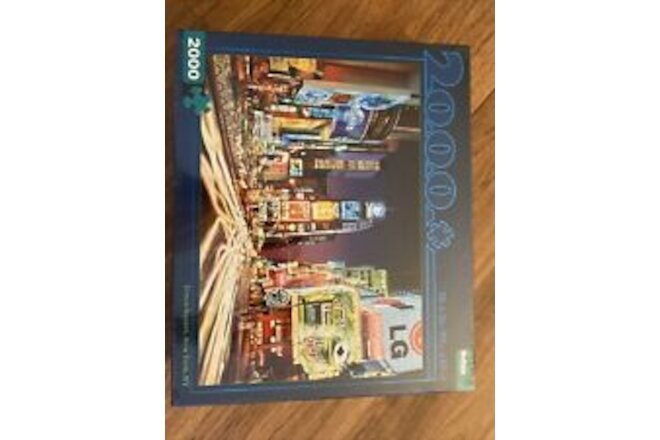 Times Square 2000 Pieces Jigsaw Puzzle, 38" x 26" Buffalo Games New Sealed