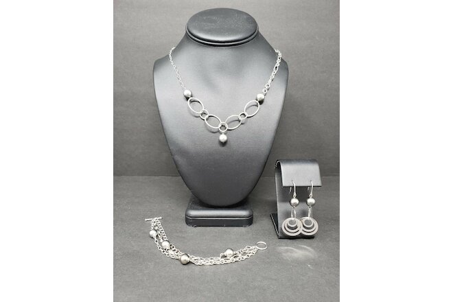 Tahitian Pearl Sterling Silver Jewelry Set Necklace Bracelet Earrings Shane Co.