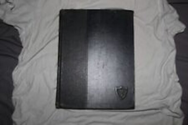 THE LUCKY BAG OF 1934 ANNUAL REGEMENT OF MIDSHIPMEN NAVAL ACADEMY ROSTER BOOK #7