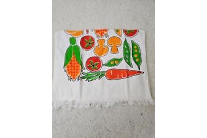 Vintage 70s MCM Riegel Homecare Fringe Kitchen Dish Tea Towel - Vegetable Print