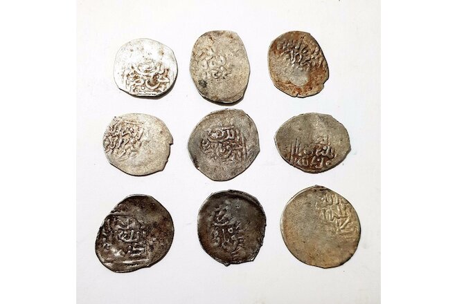 RARE LOT of 9 HAMMERED SILVER COINS AR Mazuna 17th Century UNCLEQNED DIRHAMS RR