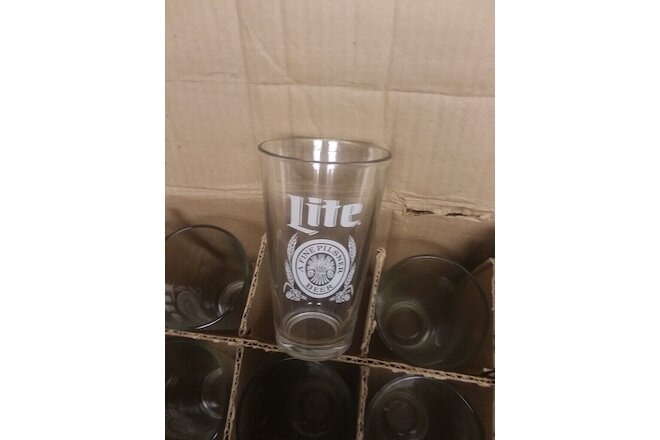 Miller Lite 16 Oz. Glasses Vintage 1980-2005 Case / 24 Miller Lite Beer Glasses