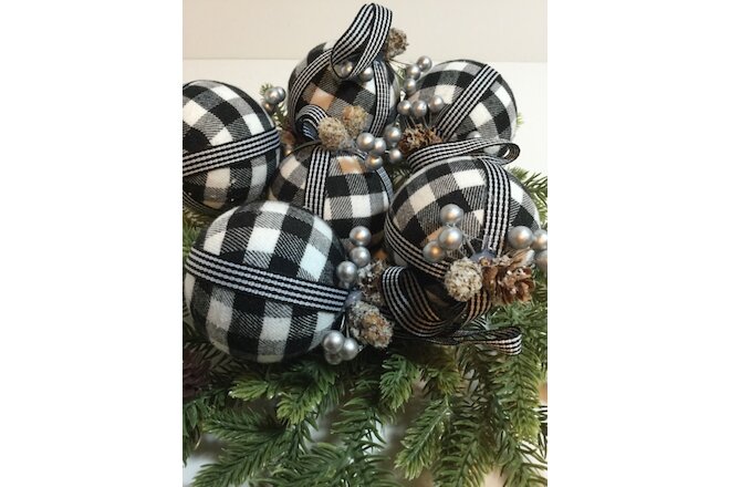 6 Farmhouse Ball Christmas Tree Ornaments -Buffalo Plaid Black & White