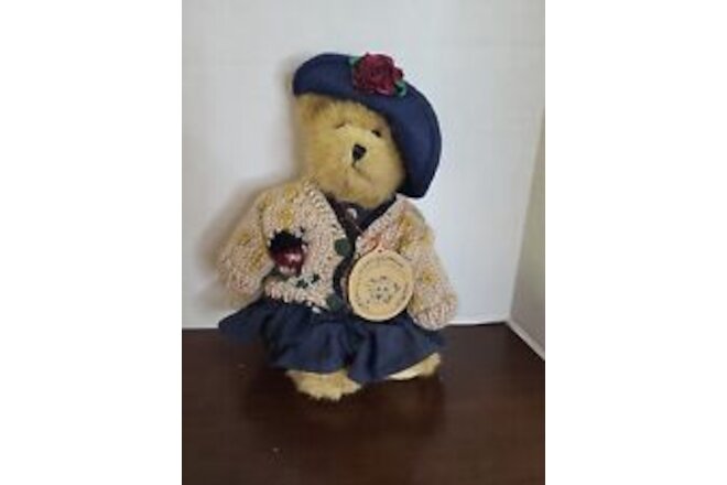 Boyds Bears And Friends Bailey Collection 8"