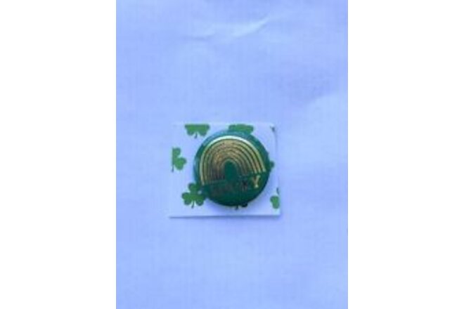 St Patrick's Day Gold Rainbow Lucky Button Pin New