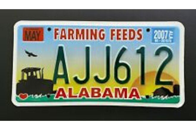 2007 AL Alabama FARMING FEEDS Tractor Barn Sunset AJJ612 Mint License Plate