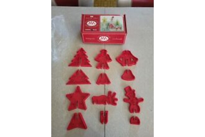 Nordic Ware 3D Christmas Cookie Cutter Set of 6 (12 Pieces Total)