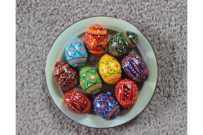 10 Wooden Ukrainian Easter Eggs Pysanka Pysanky Pisanki Small Size 1.25" x 1"