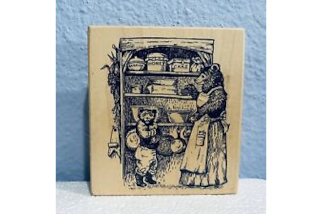 Mama & Baby Bear in Pantry Wood Mounted Rubber Stamp PSX K-1805 Large 3.75" x 4"