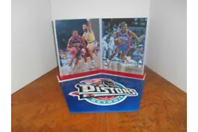 Variant Isaiah Thomas Mcfarlane Detroit Pistons Sports Memorabilia Display Base