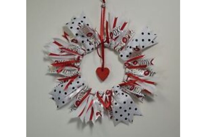 Handmade Valentines Day Ribbon Wreath Decoration Garland Party Decoration