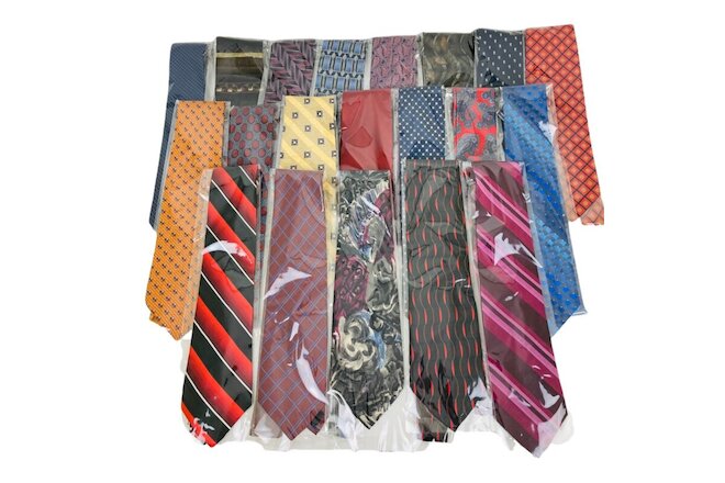Wholesale Lot of 20 Men's Silk Designer Neckties Assorted Colors Patterns NWOT